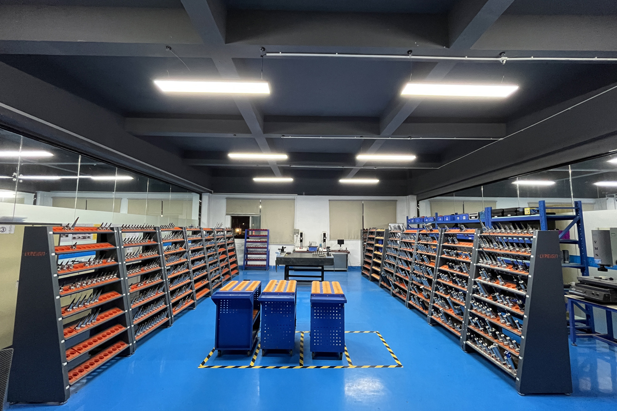 Full Range of Categories / Advanced Cutting Tool Management