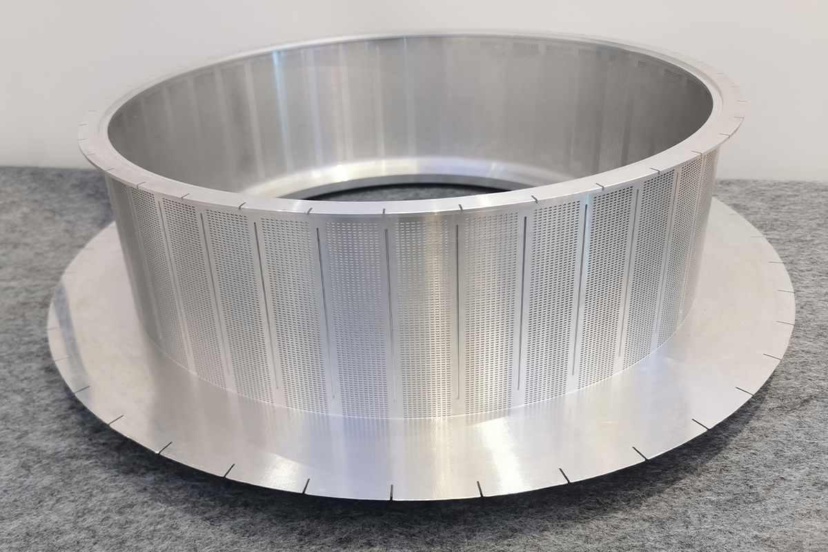 Outer Cylinder